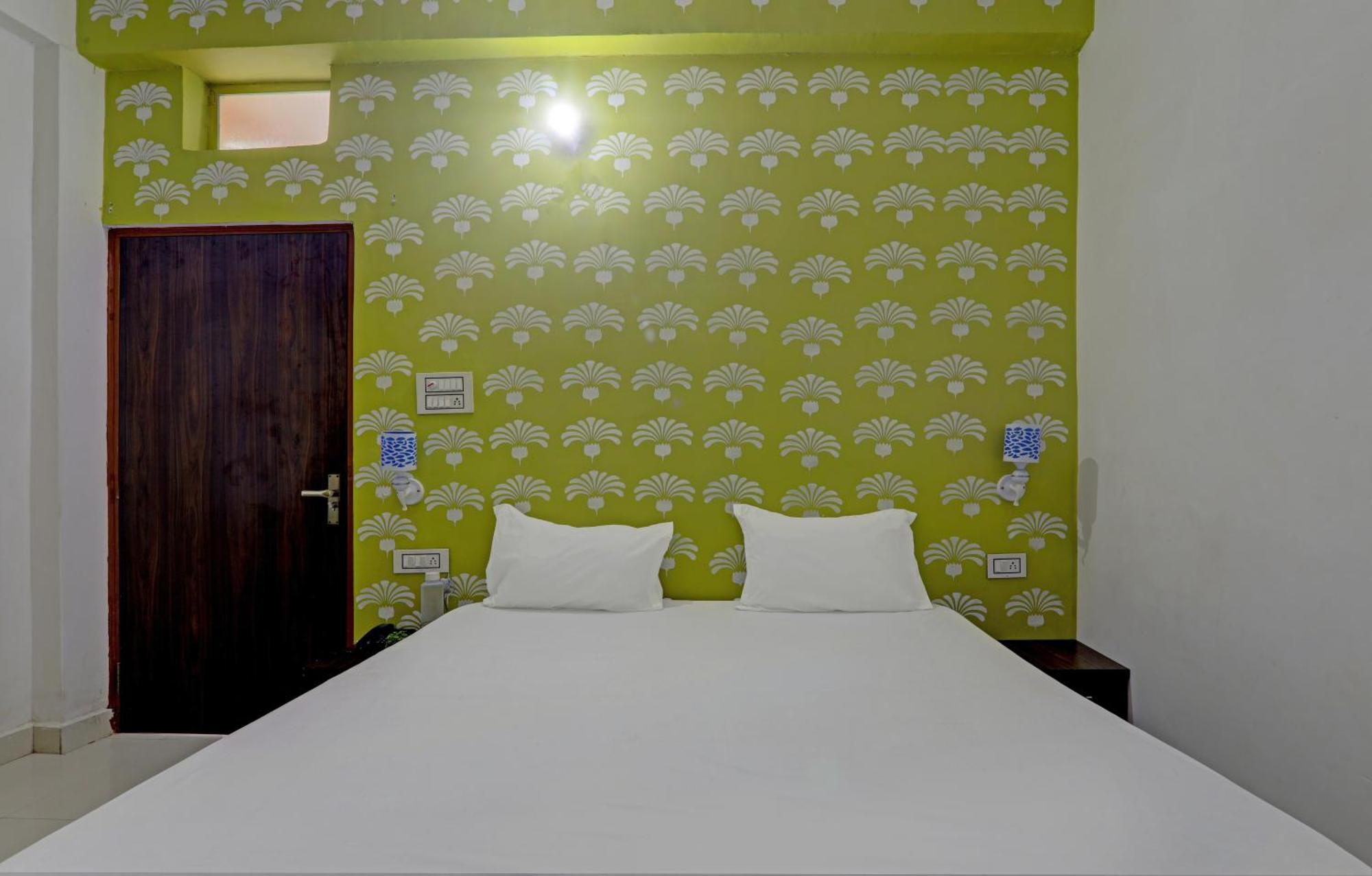 Hotel O Surya Inn Pura Raghunath Exterior photo